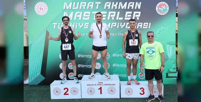 Keşanlı atletten 'Masterlar'da fırtına: 4 madalya ile döndü!