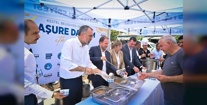 Kestel'de aşure ikramıyla birlik ve beraberlik vurgusu