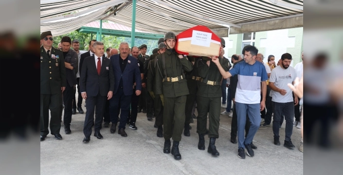Kıbrıs gazisi Yusuf Tayşi'ye son veda: Artvin'de toprağa verildi