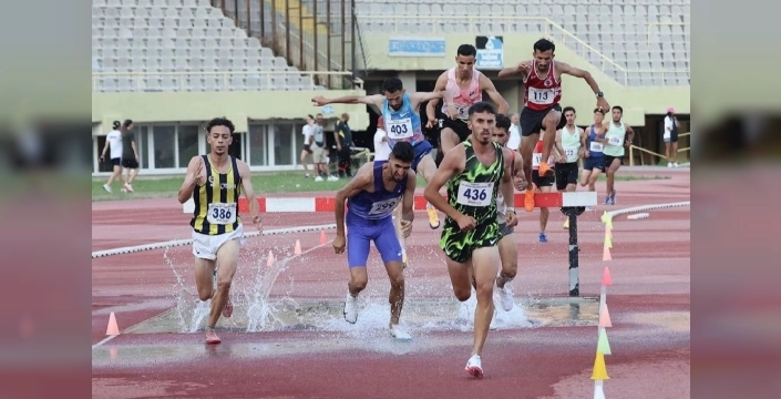 Konya'lı atletler İzmir'den 9 madalya ile döndü
