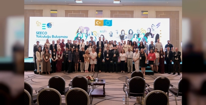 Mersin Büyükşehir Belediyesi'nin sosyal girişimcilik projeleri ilgi odağı oldu