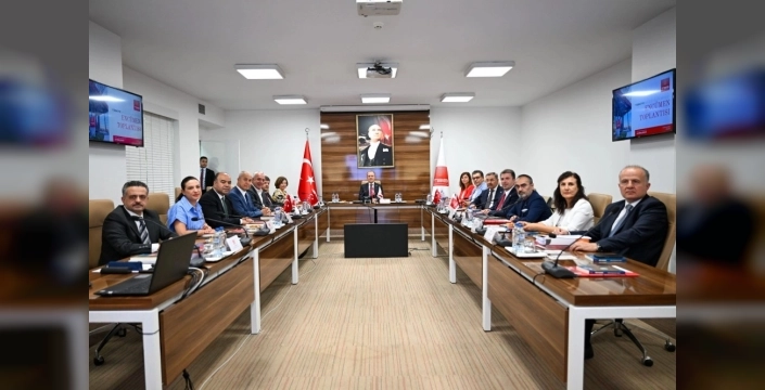 Mutfaklara yeni ustalar yetişiyor: Denizli'de aşçı çıraklığı kursu başlıyor!
