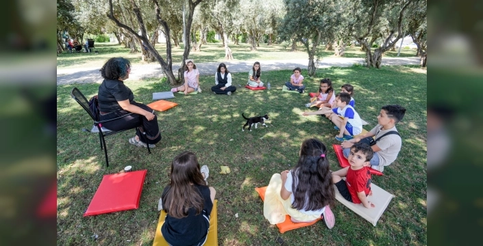 Osmangazi'de çocuklar, kitaplarla dolu bir gün geçirdi