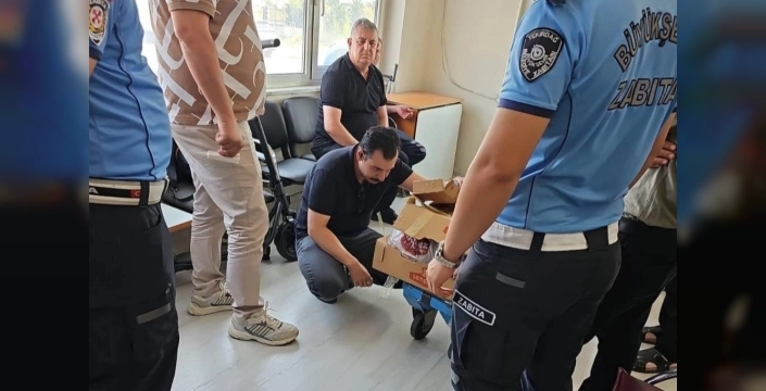 Otogarda şok: Kötü kokan kolilerde sağlıksız et ele geçirildi!