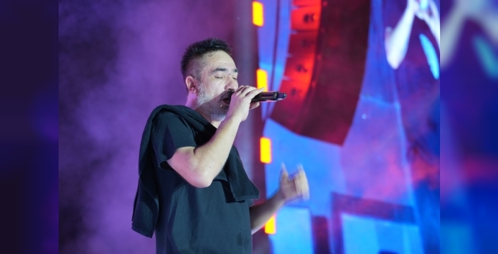 Sagopa Kajmer, Van Kültür Yolu Festivali'nde hayranlarıyla buluştu