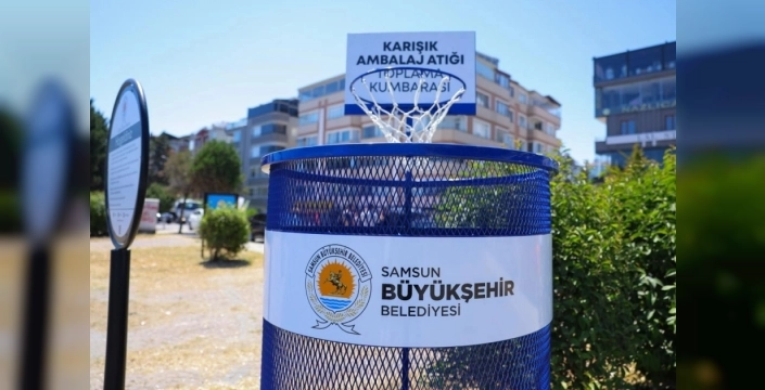 Samsun'da Adnan Menderes Bulvarı'nda sıfır atık dönüşüm projesi hayata geçirildi