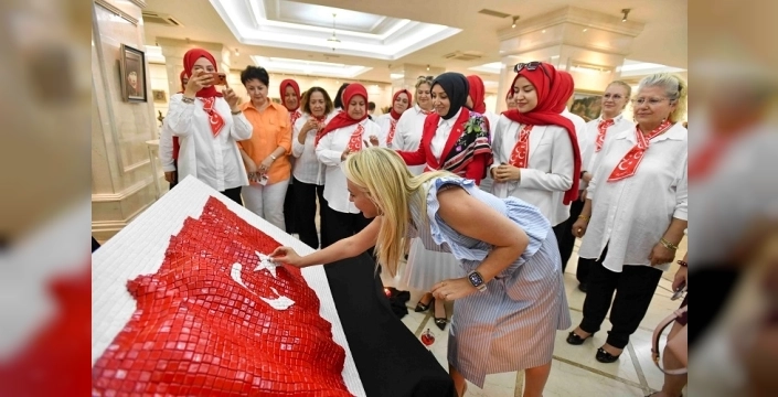 Sanatın binbir hâli Başkent'te sergilendi: Kadın emeği göz kamaştırdı