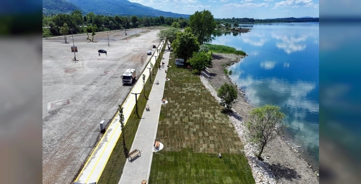 Sapanca Gölü kıyısı yepyeni bir yaşam alanına dönüşüyor: Sapanca Park projesi hızla ilerliyor