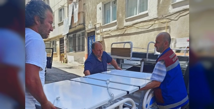 Trabzon'da yatağa bağımlı hastalar yalnız değil: Belediyesi destek eli uzatıyor