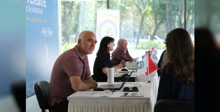 Üniversite adaylarına müjde: İnegöl'de ücretsiz tercih danışmanlığı başlıyor!