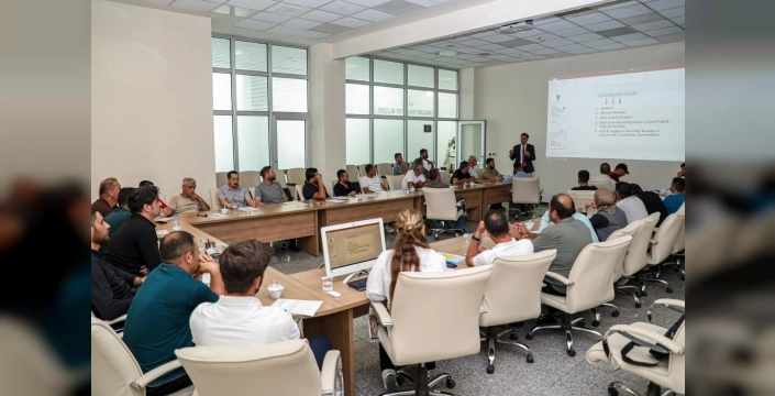 Van'da belediye çalışanlarına iş güvenliği eğitimi verildi