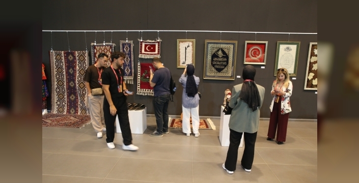 Van'da Türkiye Kültür Yolu Festivali coşkuyla başladı