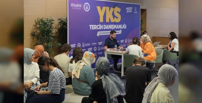 Yıldırım Belediyesi, üniversite adaylarına ücretsiz rehberlik hizmeti sunuyor