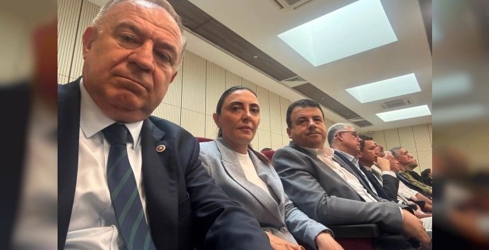 Zeybek'ten Bursa'da sert tepki: 'Hukuksuzluğa boyun eğmeyeceğiz!