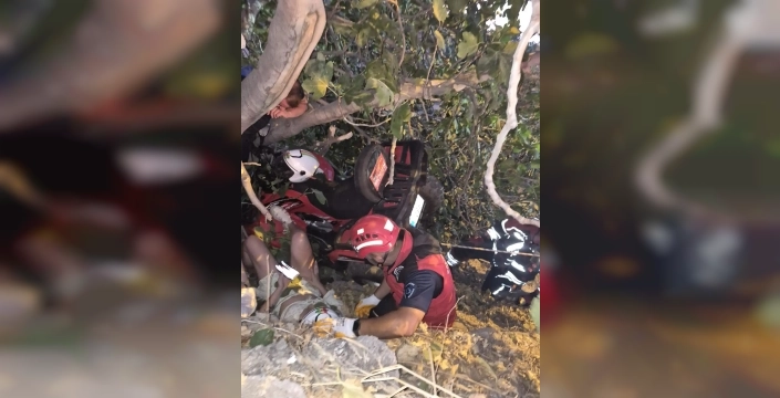 Ayvalık'ta ATV devrildi: 2 yaralı