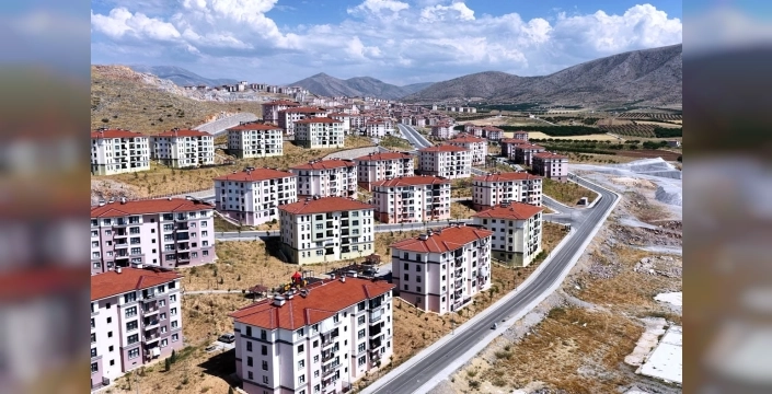 Bakan Kurum, sosyal konut teslimatlarını değerlendirdi