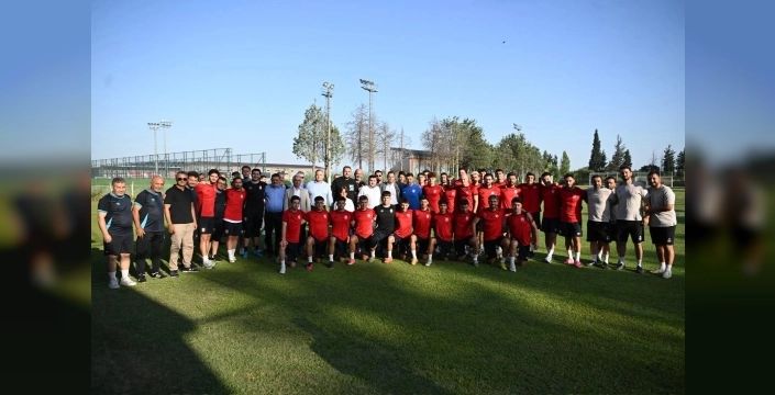 Başkan Akın'dan Balıkesirspor'a destek dolu ziyaret