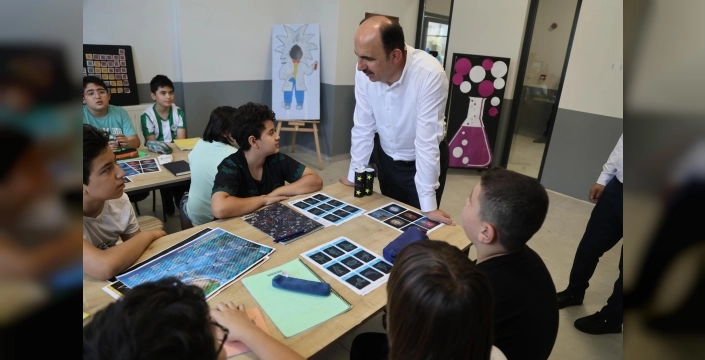 Başkan Altay, yaz Kur'an kursu öğrencileriyle bir araya geldi