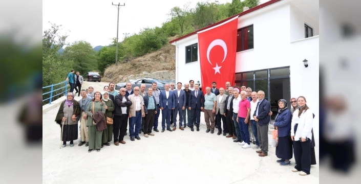 Başkan Genç, Maçka'da yayla yolu için betonlama müjdesi verdi