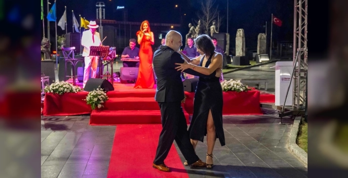 Bornova'da 30 Ağustos Zafer Bayramı resepsiyonu