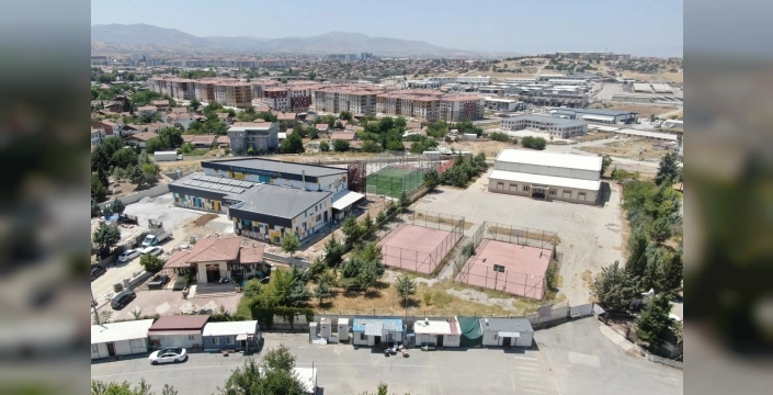 Çarmuzu-Kiltepe Spor Kompleksi'nde sona yaklaşılıyor