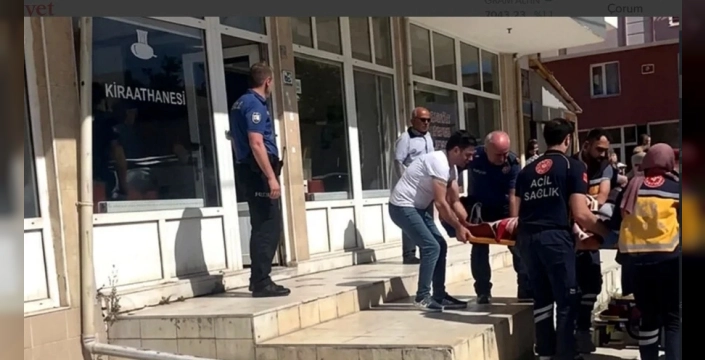 Çorum kıraathanesinde bıçaklı kavga: 2 yaralı
