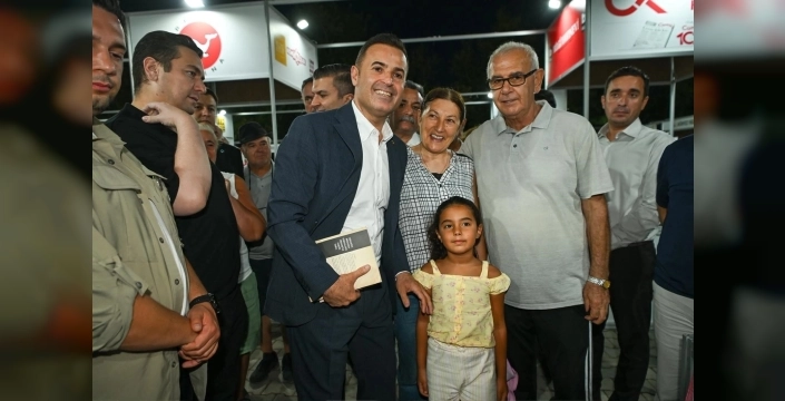 Edremit kitap fuarı kültür ve sanatı buluşturdu