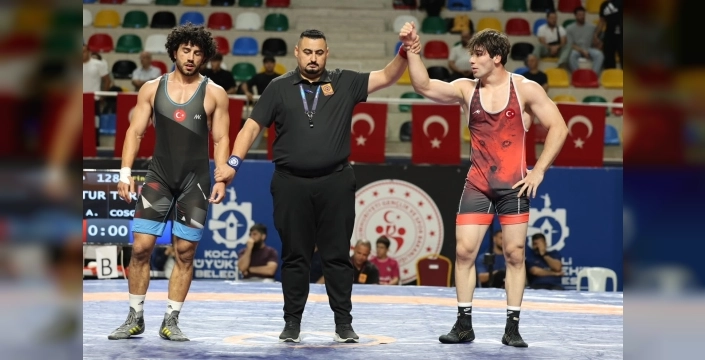 Efsanelerin mirasında Kağıtspor'dan madalya yağmuru