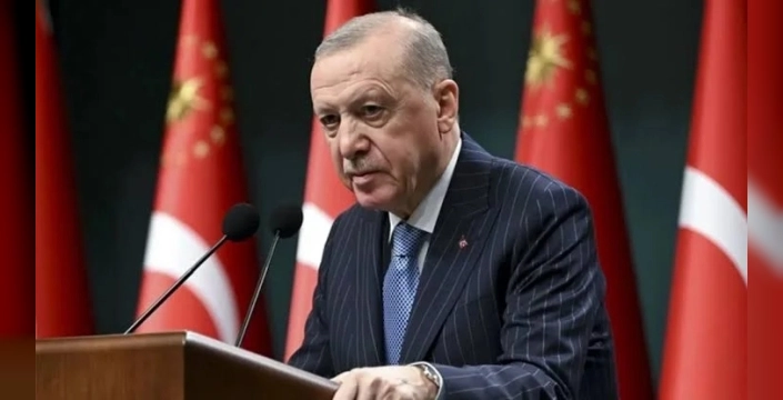 Erdoğan'dan Anıtkabir ziyareti: YAŞ öncesi TSK'ya tam destek