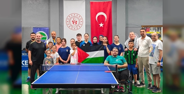 Filistin masa tenisi takımı Sakarya'da kamp yaptı