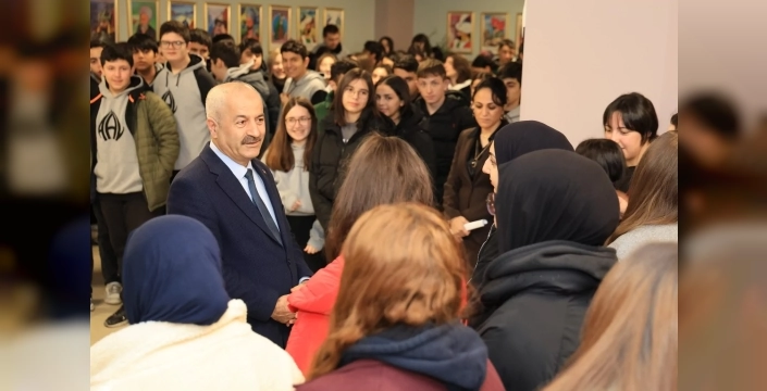 Gebze'de üniversite öğrencilerine 12 bin TL destek başvuruları açıldı