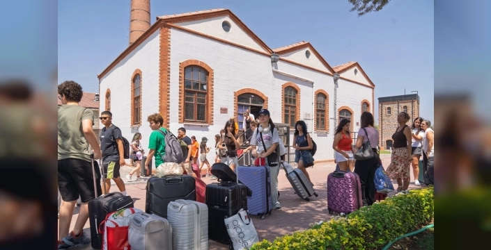 Gençler Avrupa Drama Buluşmaları için İzmir'de buluştu