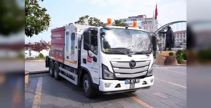 Giresun Belediyesi'ne 9,5 milyon TL değerinde araç kazandırıldı
