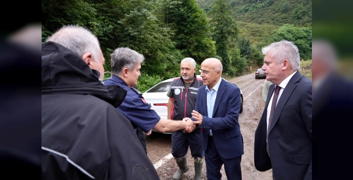 Giresun'da sel felaketi: Belediye seferber oldu