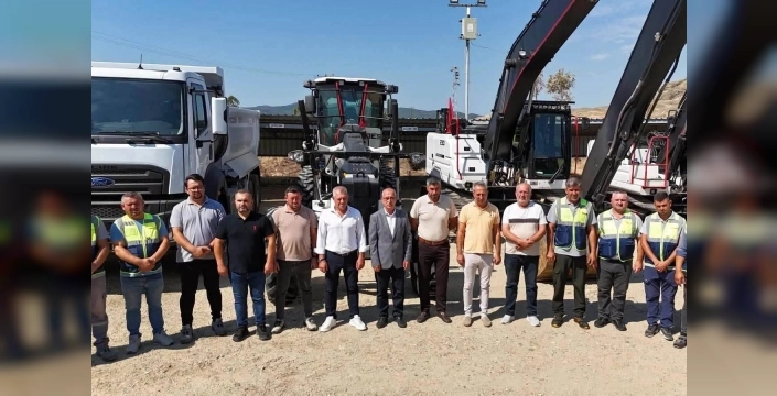 Hamzadere Sulama Birliği yeni iş makinelerini hizmete aldı