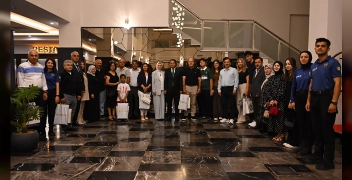 Hatay'da emekli polis memurlarına veda programı düzenlendi
