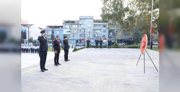 İnegöl'de 30 Ağustos Zafer Bayramı kutlamaları yapıldı