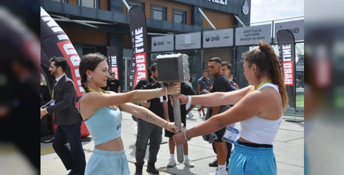 İstanbul Fitness Week'te şampiyonlar belirlendi
