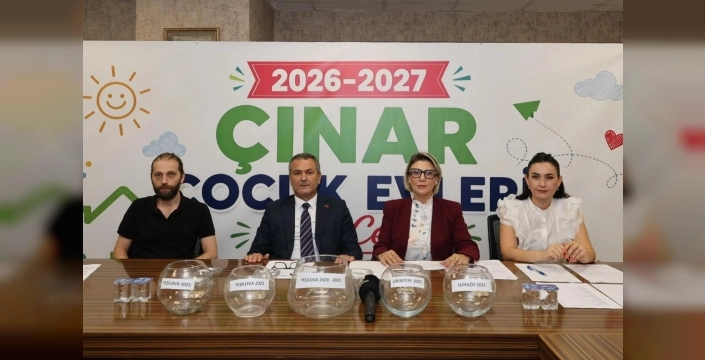 İzmit'in minik kalpleri yeni yuvalarına kavuşuyor: Çınar Çocuk Evleri için kura heyecanı