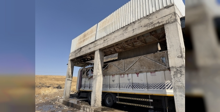 Karakoçan'da çıkan yangın itfaiye ekiplerince söndürüldü