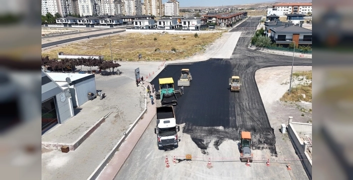Kayseri Melikgazi'de yeni asfalt çalışmaları tamamlandı