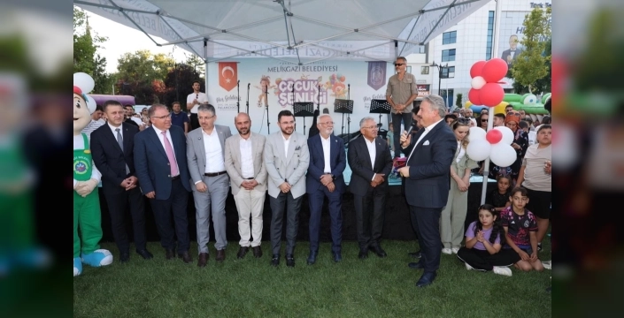 Melikgazi'de çocuk şenliği büyük ilgi gördü