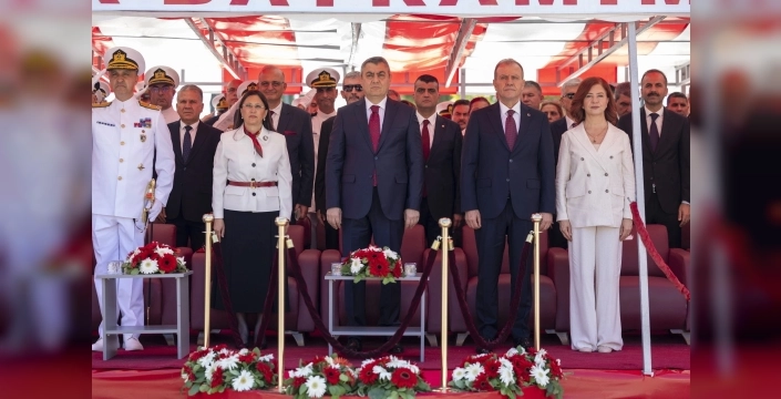 Mersin'de Zafer Bayramı kutlandı