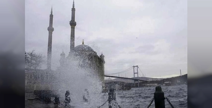 Meteoroloji'den üç uyarı: Kuvvetli yağış ve rüzgar bekleniyor