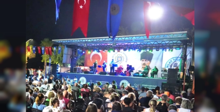 Mylasa Band, Ören'de müzik şöleniyle izleyicileri büyüledi