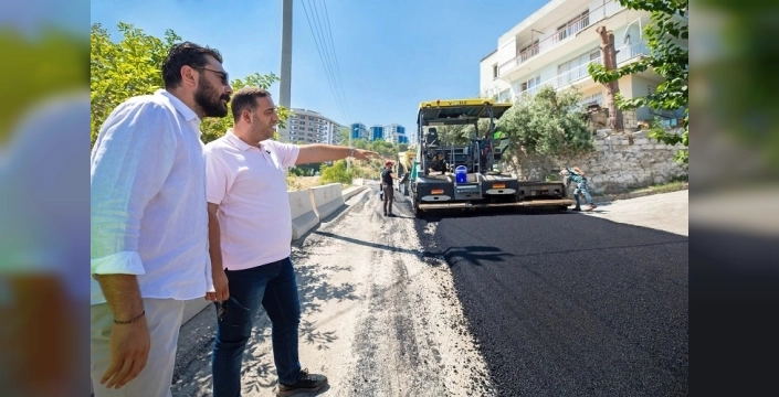 Narlıdere'de yeni asfalt döküldü