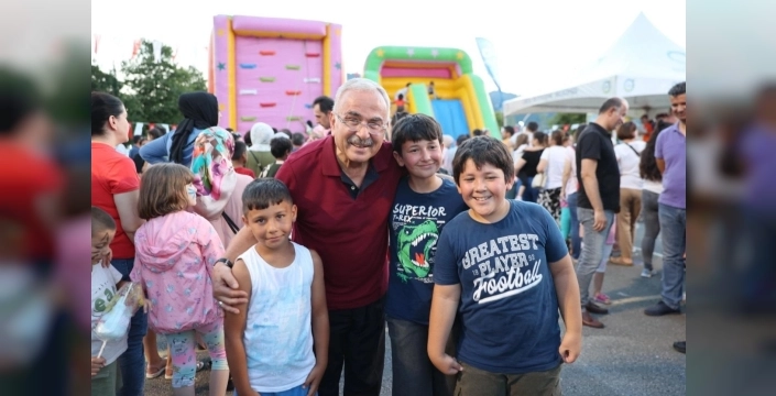 Ordu'da çocuk kahkahaları yükseliyor: 208 yeni oyun alanı miniklerle buluştu!