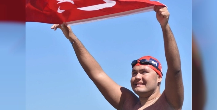Otizmli yüzücü Tuna Tunca Catalina Kanalı'nı geçmeyi hedefliyor