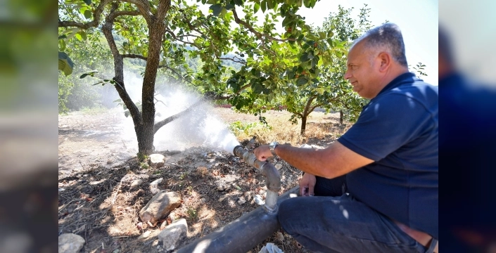 Takanlı Mahallesi'ne sulama borusu desteği sağlandı