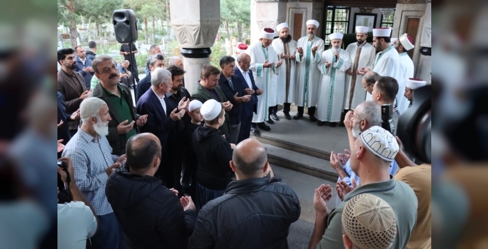 Terzibaba Günü'nde Erzincan'da dualar edildi